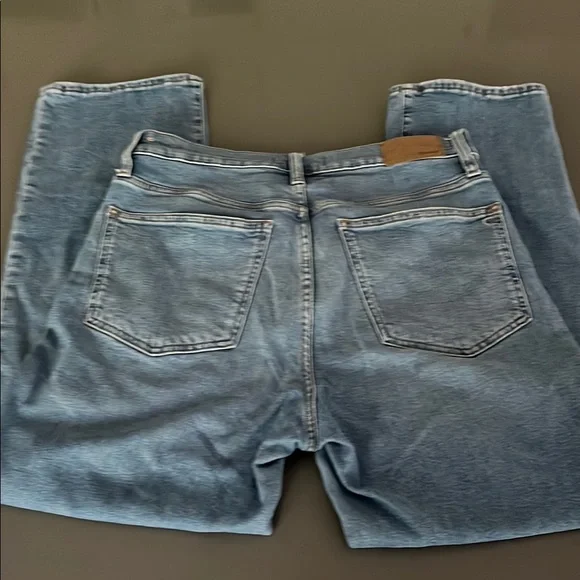 Madewell “The Perfect Vintage Straight Crop Jean” Size 28/ Light Blue Wash - Picture 3 of 12